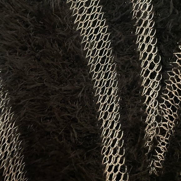 Ashley Stewart Black and Silver Sweater. Size Plus Size 2X - Picture 8 of 9